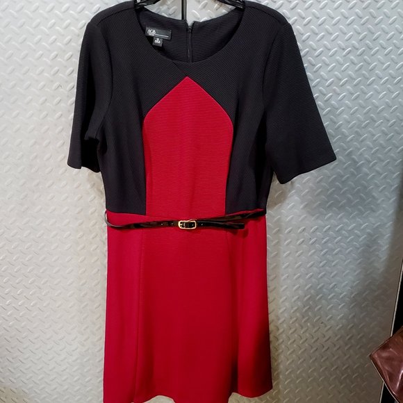 NWT AGB Belted Color Block Red - Black (12) - Picture 1 of 5